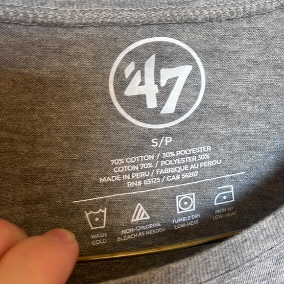 NEW Women’s RedSox Baseball  Tee! Small - Picture 4 of 6